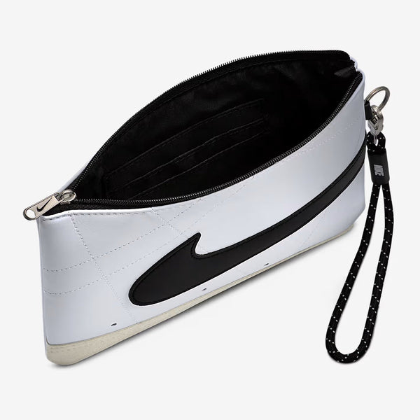 WOMENS NIKE ICON BLAZER WRISTLET LARGE 3