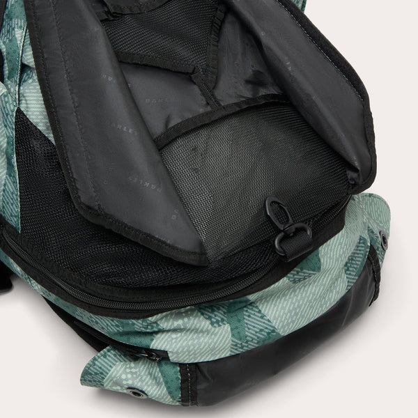 FOS901479-32Q ABSTRACT CAMO GREEN 4