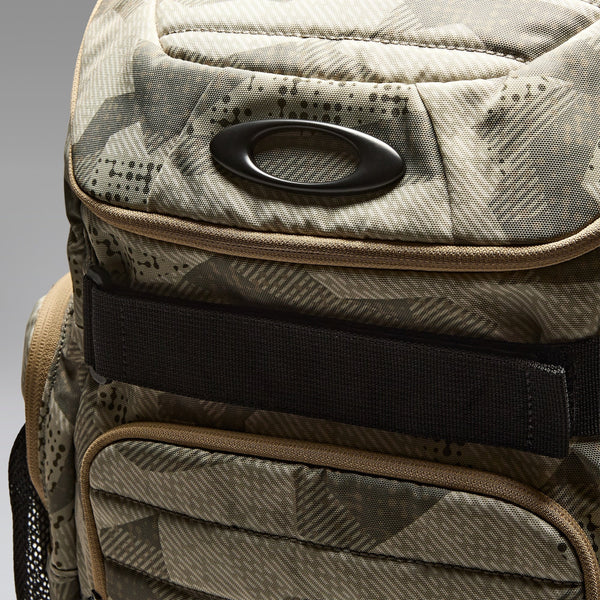 FOS900737-32P ABSTRACT CAMO MIST 6