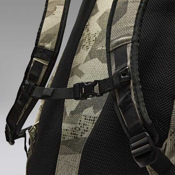 FOS900737-32P ABSTRACT CAMO MIST 7