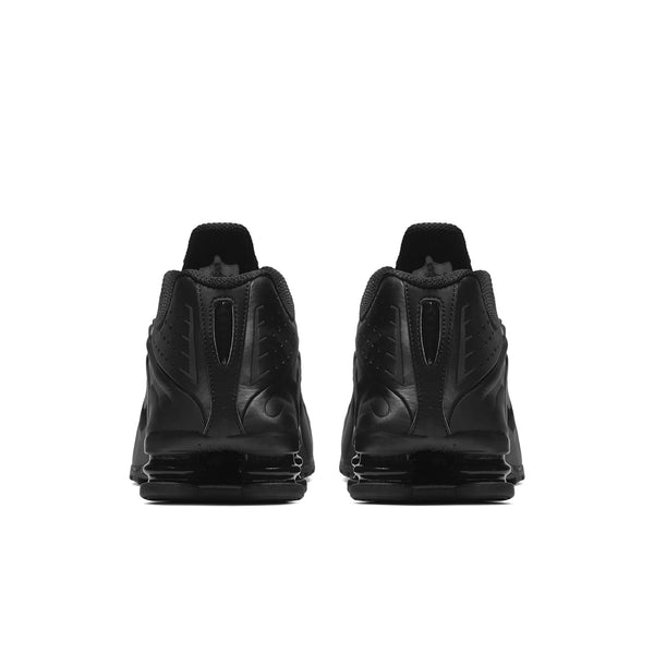 [104265-044] Mens Nike SHOX R4 'TRIPLE BLACK MATTE'