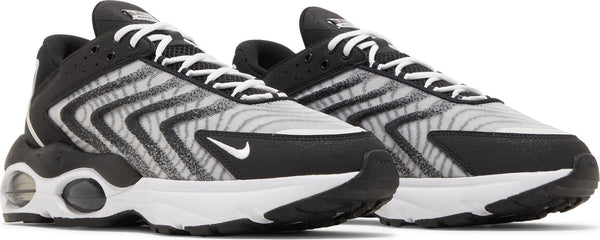 [DQ3984-001] Mens Nike Air Max TW