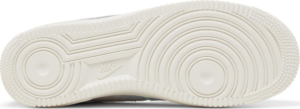 [FD0883-400] Womens NIKE AIR FORCE 1 "LOWCLOUDS CELESTINE BLUE"