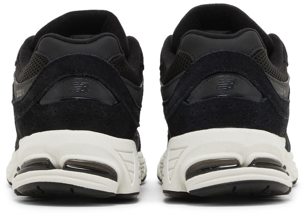 [GC2002BK] GRADE SCHOOL NEW BALANCE 2002R 'BLACK'