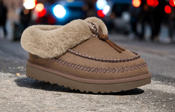 [1158258-HCK] WOMENS UGG TASMAN ALPINE SLIPPER 'HICKORY'