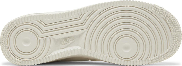 [DV7470-100] Womens Nike Air Force 1 Low '07 'Sail Oxygen Purple'