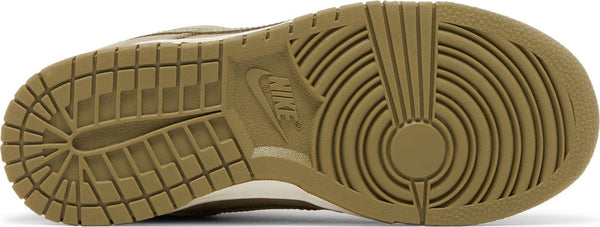[DV7415-200] Womens Nike DUNK LOW PRM 'NEUTRAL OLIVE'