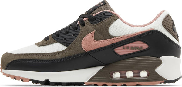 [DM0029-105] MENS NIKE AIR MAX 90 'IRONSTONE RED STARDUST' - SUMMIT WHITE/IRONSTONE/BLACK/RED STARDUST