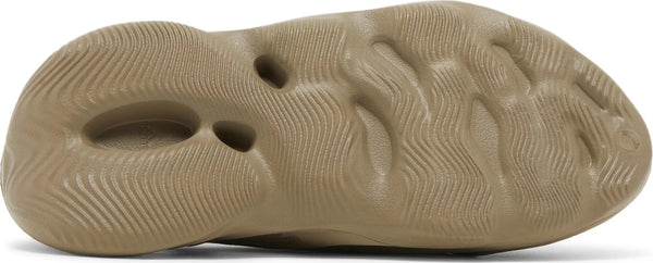 [ID4752] Mens Adidas YZY FOAM RNR