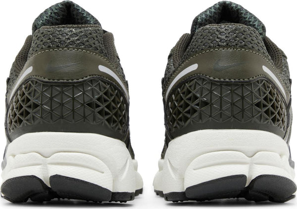 [FQ8898-325] Womens Nike ZOOM VOMERO 5 'SEQUOIA'