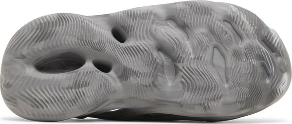 [IE4931] Mens Adidas Yeezy Foam RNR 'MX Granite'