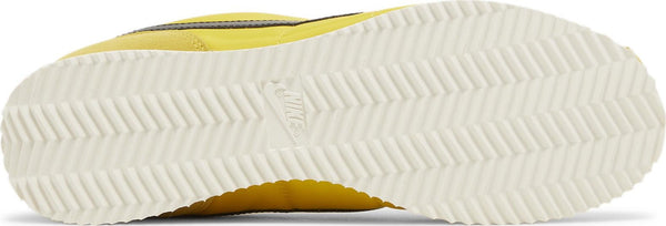 [DZ2795-700] Womens Nike CORTEZ 'VIVID SULFUR'