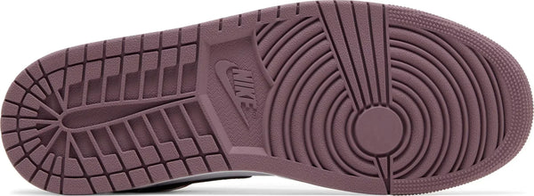 [FB9907-102] Mens Air Jordan Retro 1 Low SE