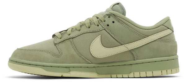 [FB8895-300] MENS NIKE DUNK LOW RETRO PREMIUM 'OIL GREEN OLIVE AURA'