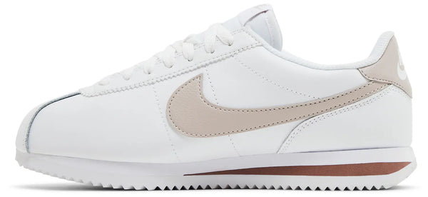 [DN1791-105] Womens Nike CORTEZ 'WHITE PLATINUM VIOLET'