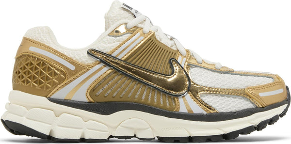 [HF7723-001] Mens Nike Zoom Vomero 5 Gold