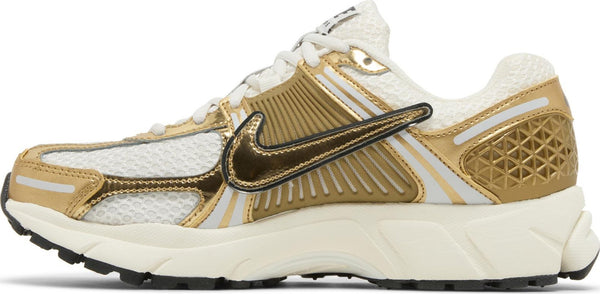 [HF7723-001] Mens Nike Zoom Vomero 5 Gold