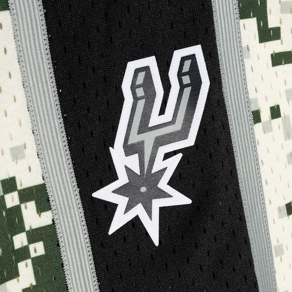 Mens Mitchell & Ness NBA ALTERNATE SHORTS SPURS 2013