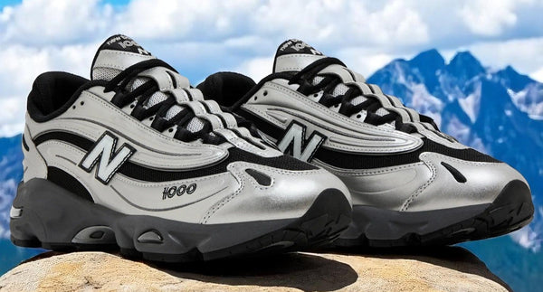 [M1000EGR] Mens New Balance 1000 'Black Silver Metallic'