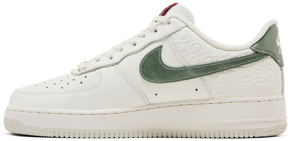 [HV5979-130] MENS NIKE AIR FORCE 1 '07 'YEAR OF THE SNAKE'