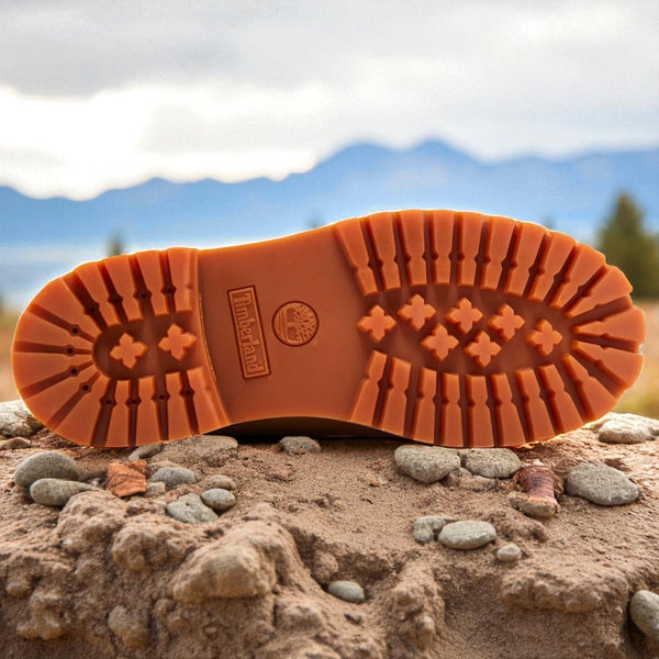 [TB112909713] GRADE SCHOOL TIMBERLAND PREMIUM 6-INCH WATERPROOF BOOT (GS)