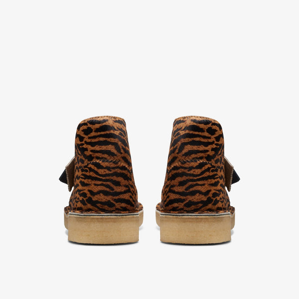 [26169945] WOMENS CLARKS DESERT BOOT