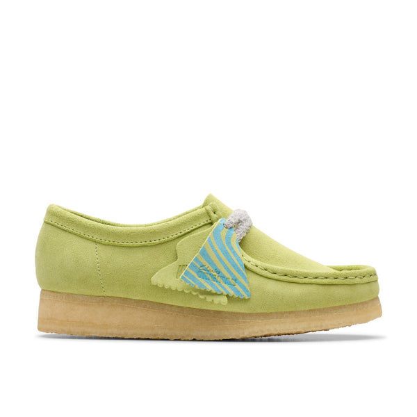 [26175670] WOMENS CLARKS WALLABEE.