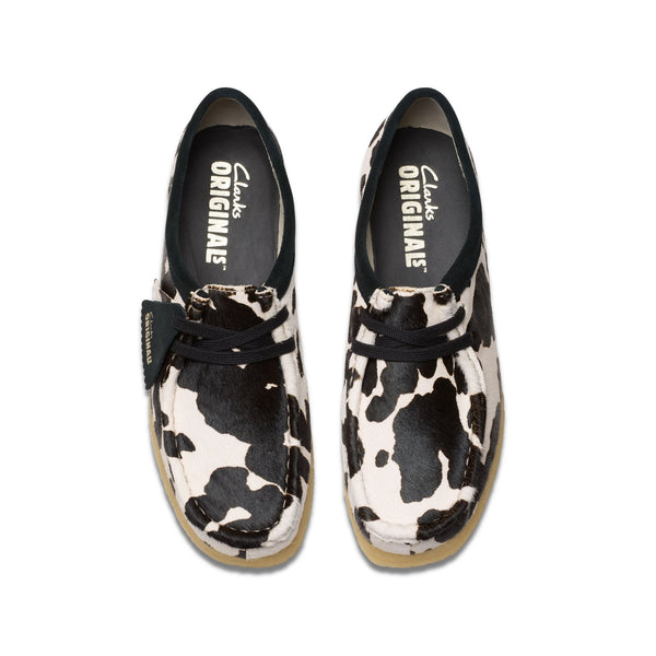 [26175835] WOMENS CLARKS WALLABEE COW PRINT HAIRON