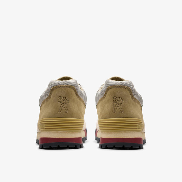[26183709] MENS CLARKS LADDOW 'RONNIE FIEG 8TH STREET LIGHT SAND'