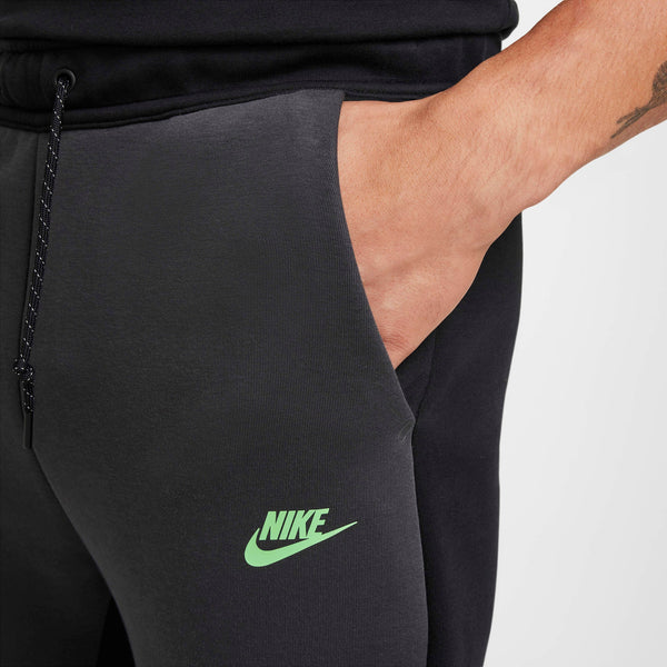 [HV0959-015] MENS NIKE TECH FLEECE JOGGER PANTS
