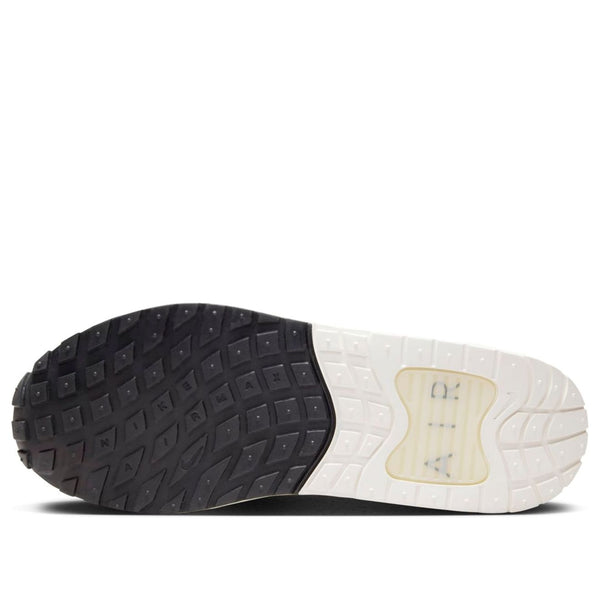 [FN0784-006] WOMENS NIKE AIR MAX SOLO 'LIGHT SILVER SUMMIT'