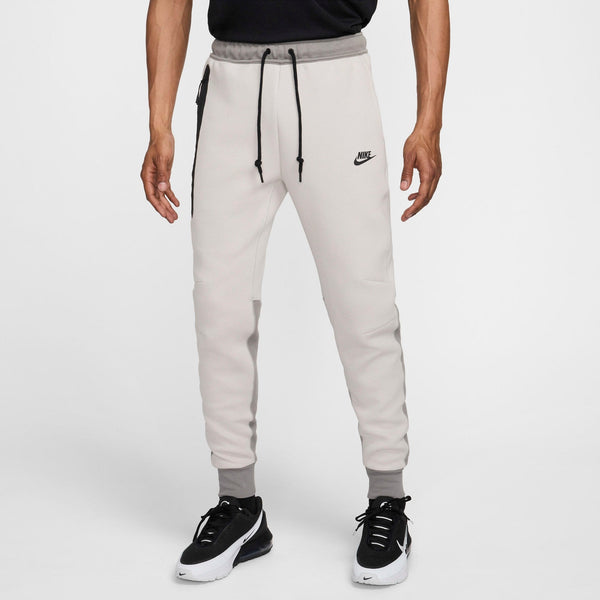 [FB8002-014] MENS NIKE TECH FLEECE JOGGER PANTS