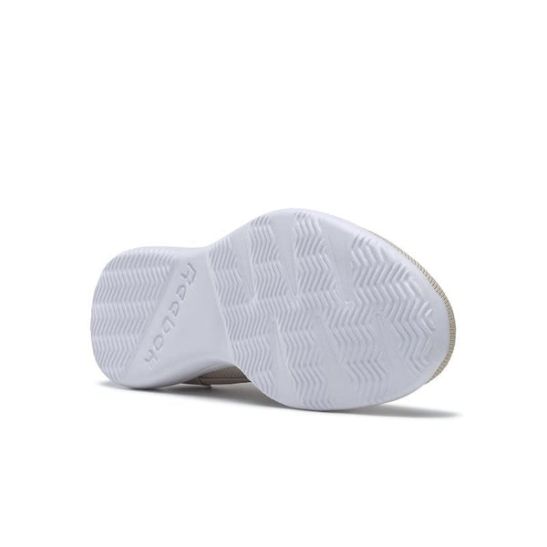 [100043872/GW0846] WOMENS REEBOK WALKAWHILE