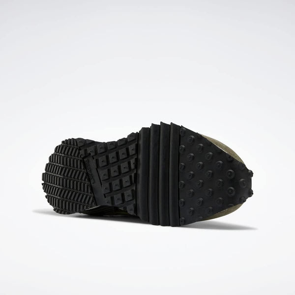 [100044298/GW3803] Mens Reebok LX2200