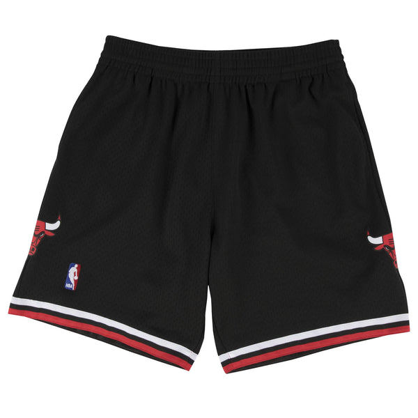 Mens Mitchell & Ness NBA Alternate Swingman Shorts Chicago Bulls 97-98