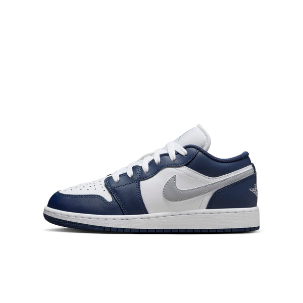 [553560-141] Grade School Air Jordan Retro 1 Low