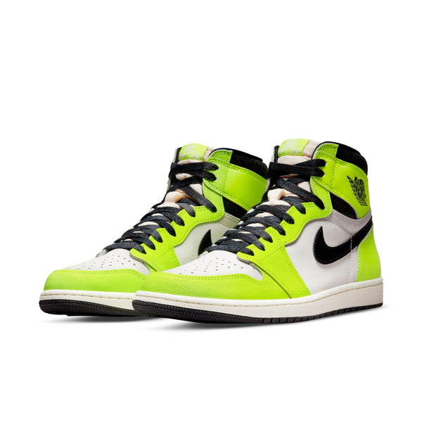 [555088-702] Mens Air Jordan Retro 1 High OG 'Visionaire'