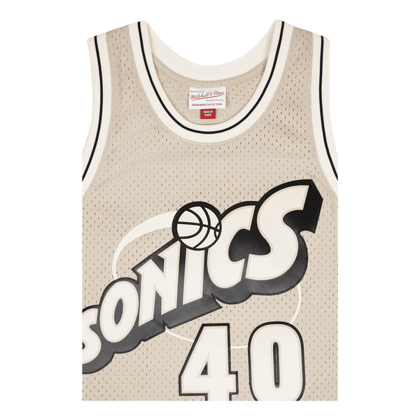MENS MITCHELL & NESS KHAKI BLACK SWINGMAN JERSEY SUPERSONICS 1995 SHAWN KEMP
