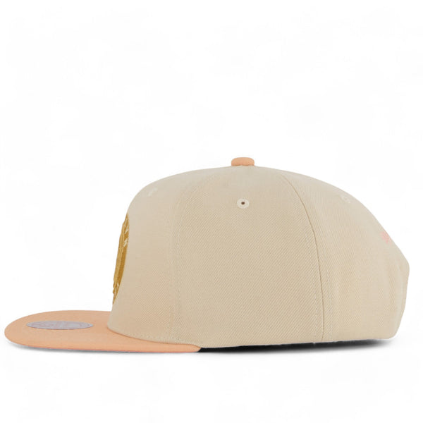 MENS MITCHELL & NESS NBA LOVERS LANE SNAPBACK NETS - OFF WHITE
