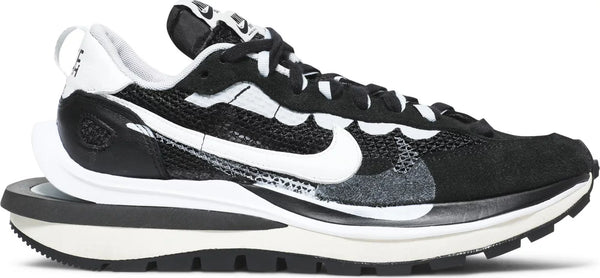 [CV1363-001] Mens Nike Vaporwaffle 'sacai Black White'