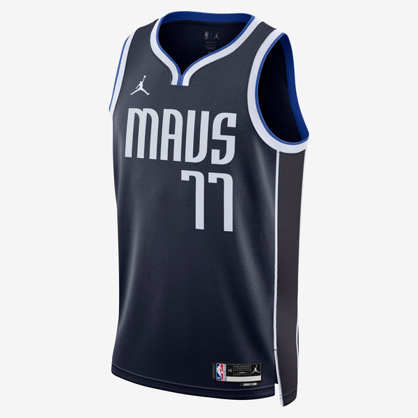 [9Y2B7BXJP-MAVDL] YOUTH NIKE NBA MAVERICKS '77 DONCIC' SWINGMAN JERSEY