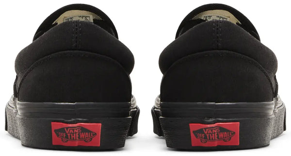 [VN000EYEBKA] MENS VANS UA CLASSIC SLIP-ON BLACK/BLACK - BLACK/BLACK