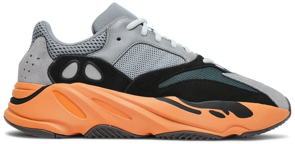 [GW0296] MENS ADIDAS YEEZY BOOST 700