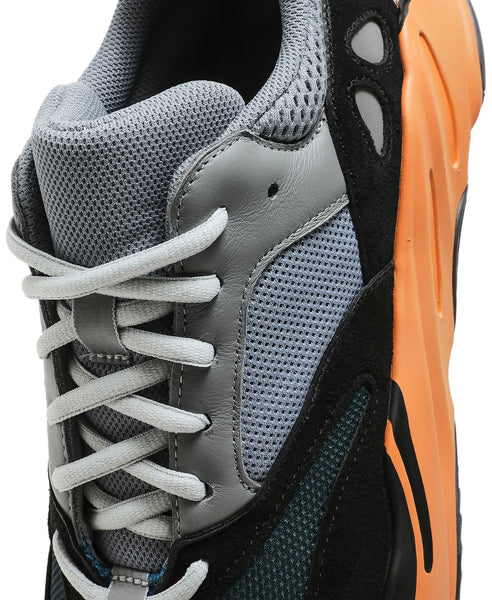 [GW0296] MENS ADIDAS YEEZY BOOST 700