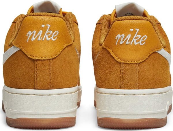 [DA8302-700] Womens Nike Air Force 1 Low '07 (W) 'First Use University Gold'