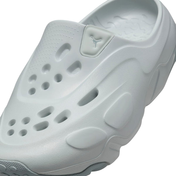 [FQ0227-002] MENS AIR JORDAN ROAM 'LIGHT SILVER LIGHT PUMICE'