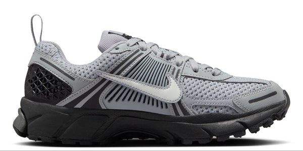 [HV6421-001] GRADE SCHOOL NIKE ZOOM VOMERO 5 'WOLF GREY BLACK'