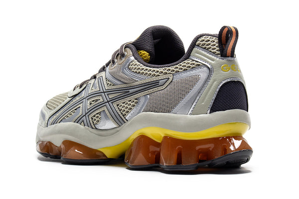 [1203A270-026] MENS ASICS GEL-QUANTUM KINETIC 'FOSSIL PURE SILVER'