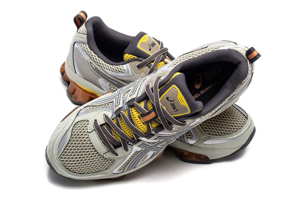 [1203A270-026] MENS ASICS GEL-QUANTUM KINETIC 'FOSSIL PURE SILVER'