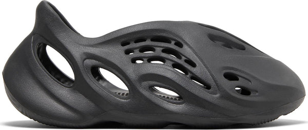 [HP8739] Mens Adidas Yeezy Foam RNR 'Onyx'